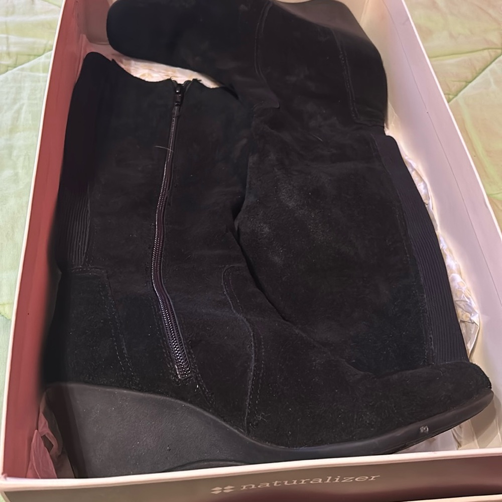 Naturalizer suede boots